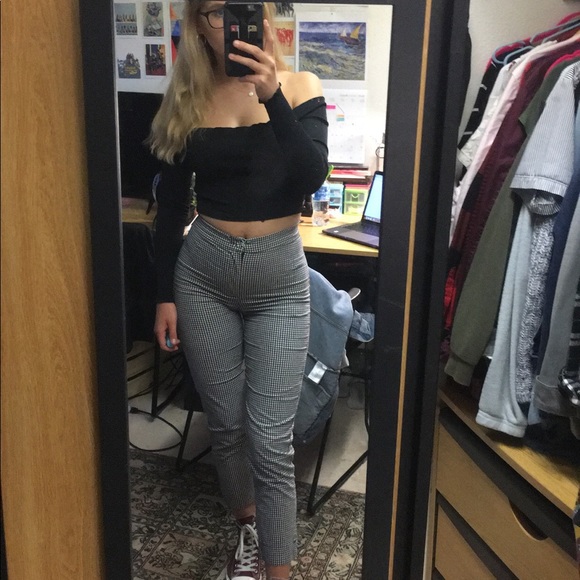 Meet your Posher, Adri - Picture 2 of 8